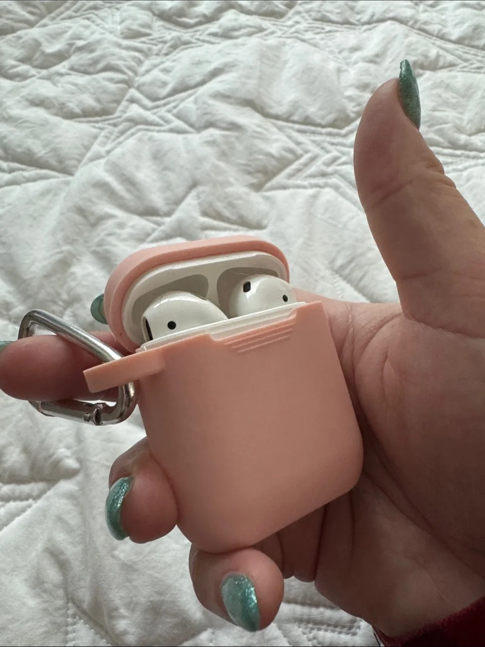 Apple genuine wireless